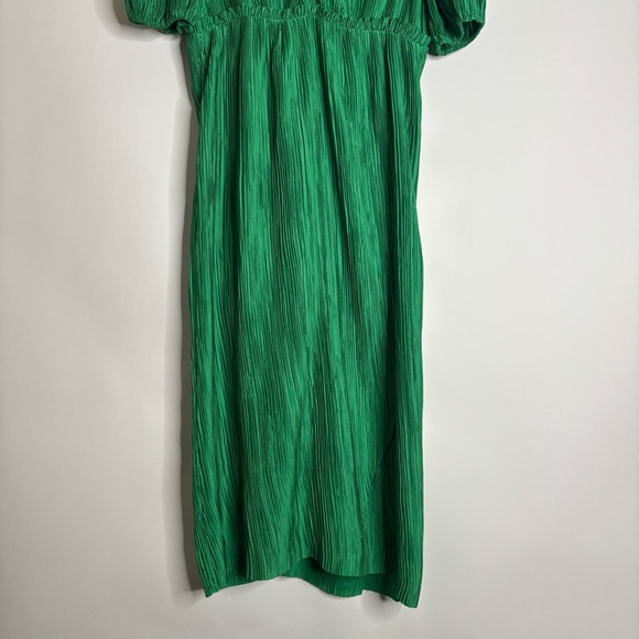 Anthropologie V-Neck Pleated Slim Midi Dress Green size XS - Picture 11 of 13